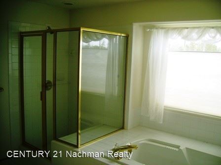 Building Photo - 3 br, 2.5 bath House - 110 Water's Edge Drive