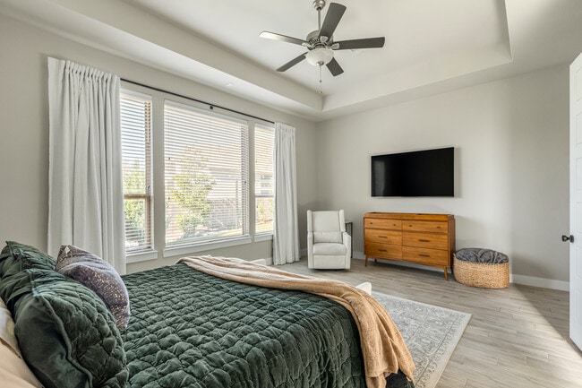 Building Photo - 124 Mendocino Ln