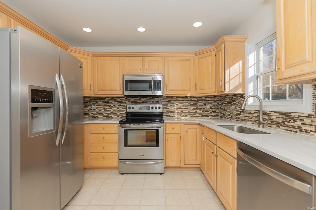 Building Photo - 3466 Eastbrooke Ct