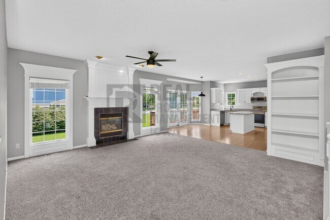 Building Photo - 2305 NE Hanover Ct