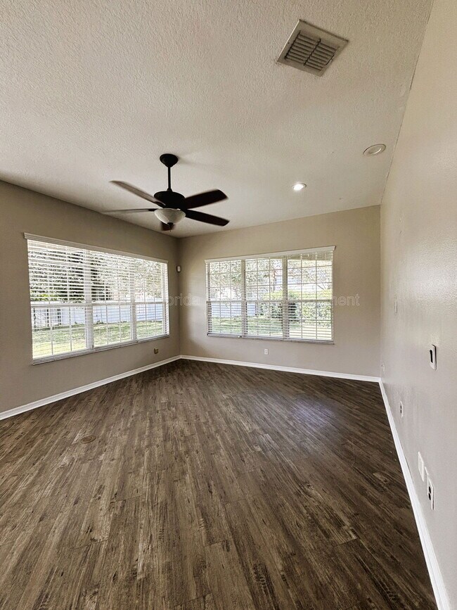 Building Photo - 13330 Hatherton Cir