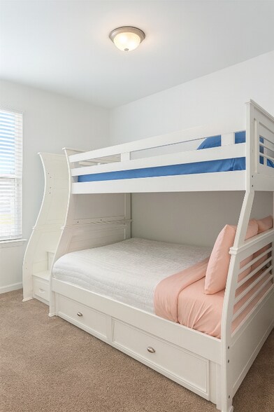 Building Photo - 11028 Wickenden Wy