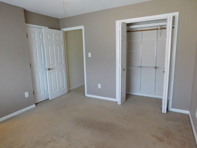 Building Photo - 149 Quarterdeck
