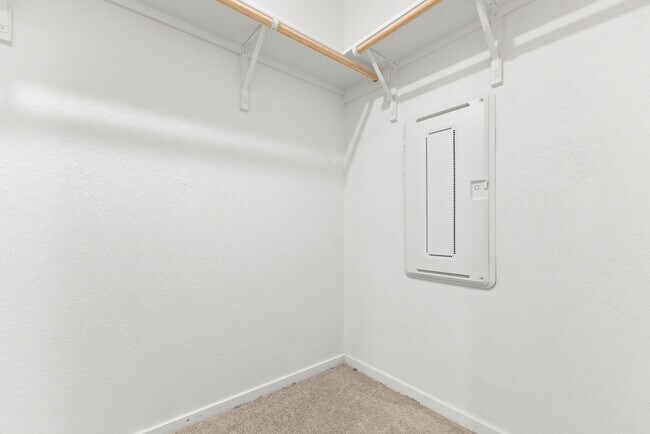 Building Photo - 2823 Red Diamond