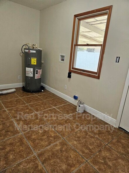 Building Photo - 1199 Gramac Dr