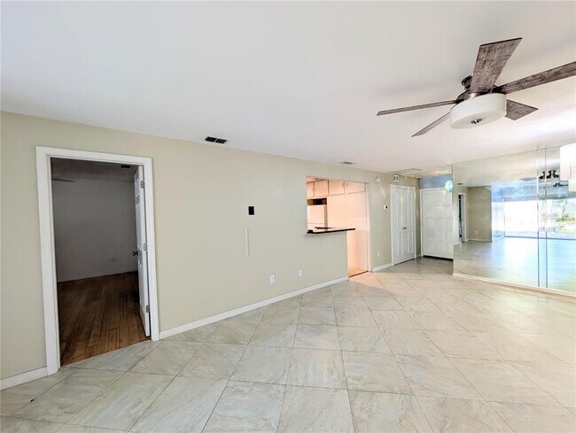 Building Photo - 5104 29th St W