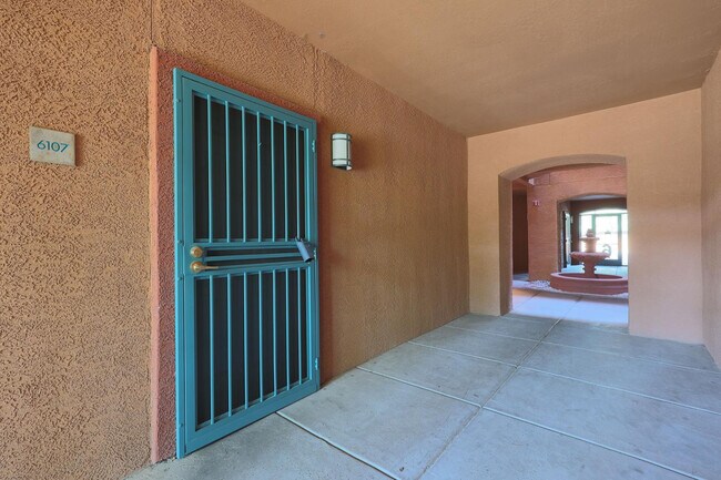 Building Photo - 14950 W Mountain View Blvd