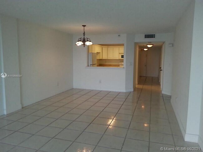 Building Photo - 20850 San Simeon Way