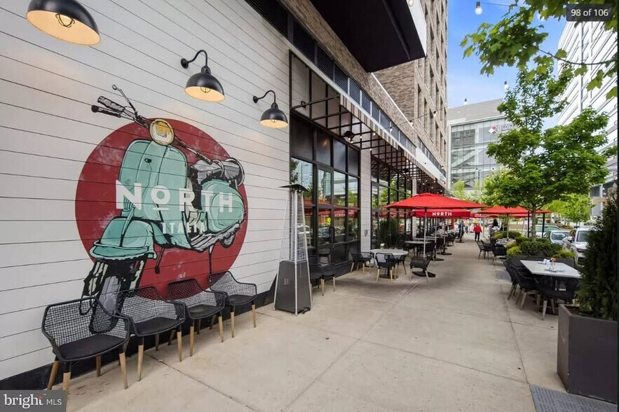 Restaurants - 1650 Silver Hill Dr
