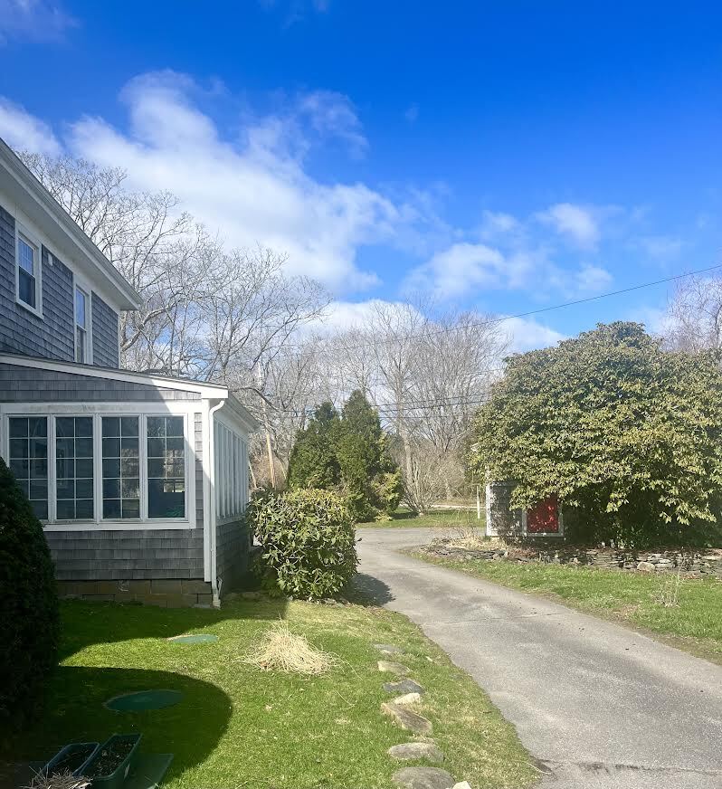 Building Photo - 275 McCorrie Ln