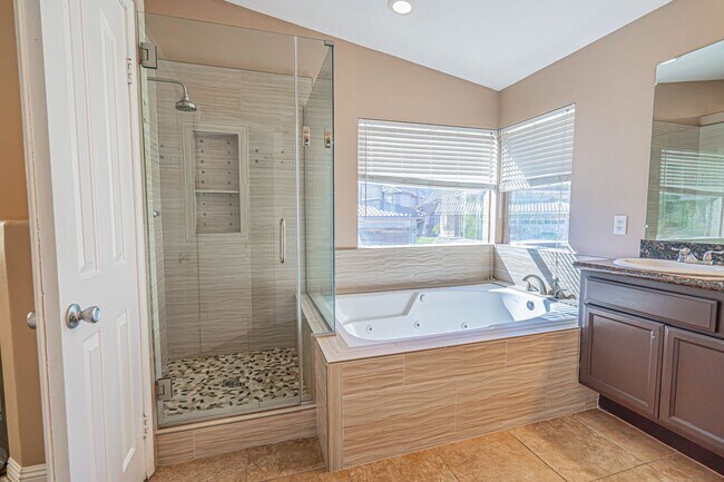 Building Photo - 29364 Canyon Rim Pl