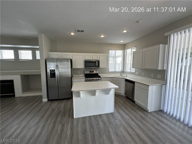 Building Photo - 9712 Floweret Ave