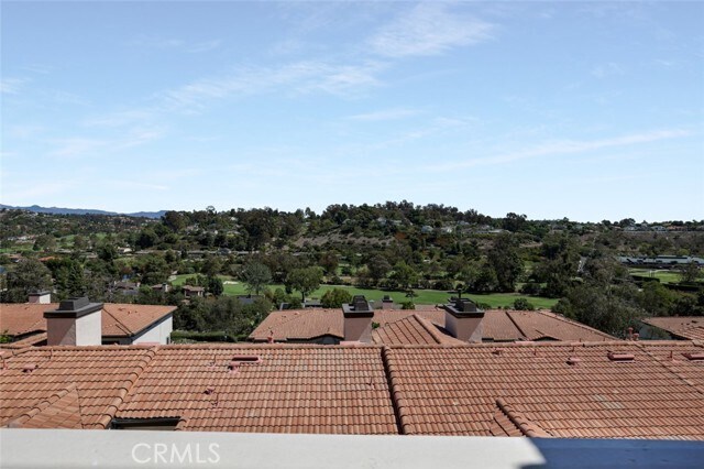 Building Photo - 30902 Club House Dr