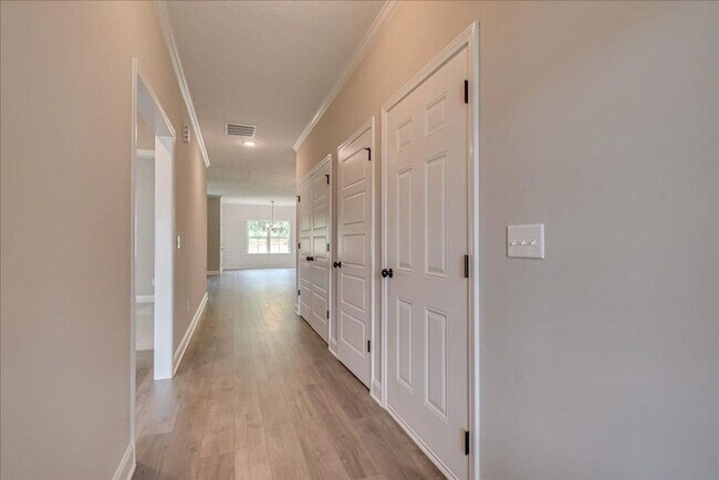 Building Photo - 118 Myrtle Grv Trl