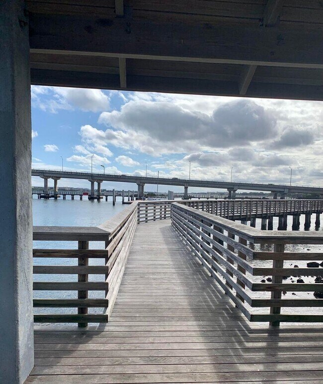 Building Photo - 304 Ocean Breeze