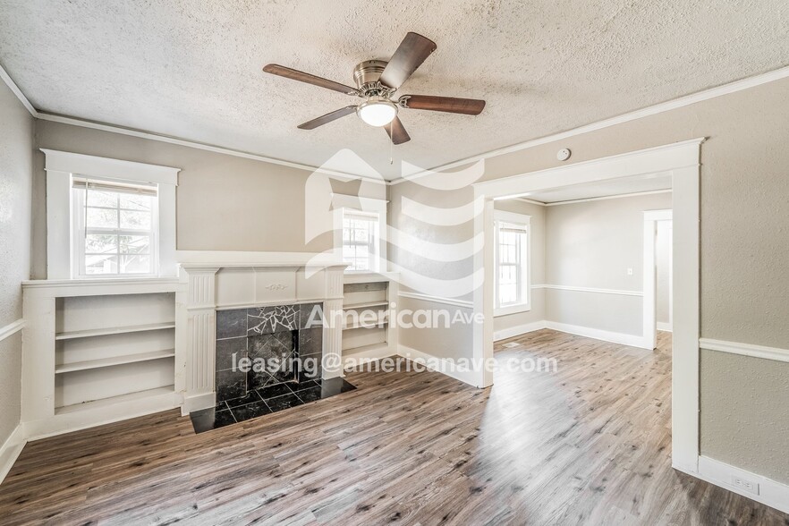 Building Photo - 621 83rd Pl S