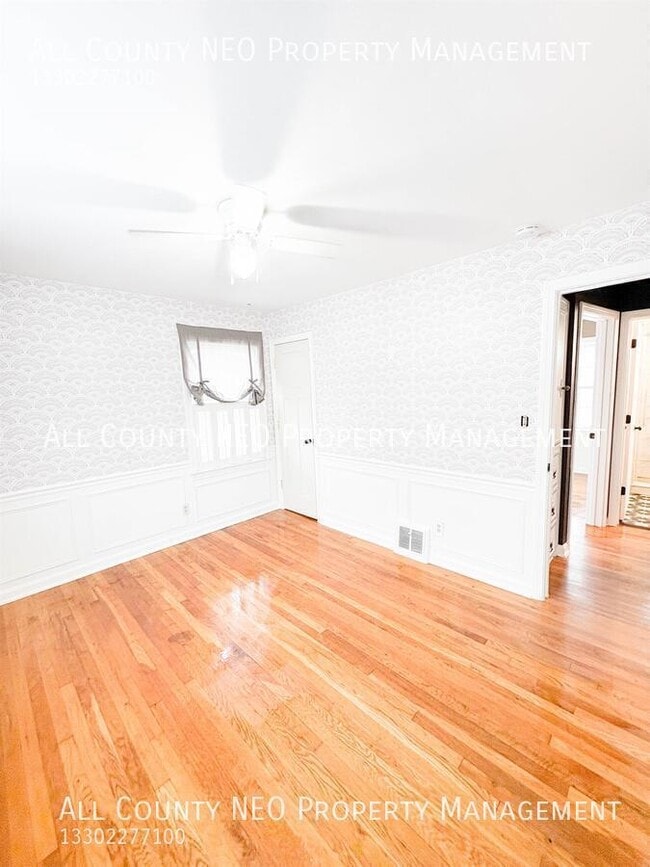 Building Photo - 2359 12th St