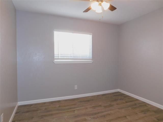 Building Photo - 1524 Carnation Dr