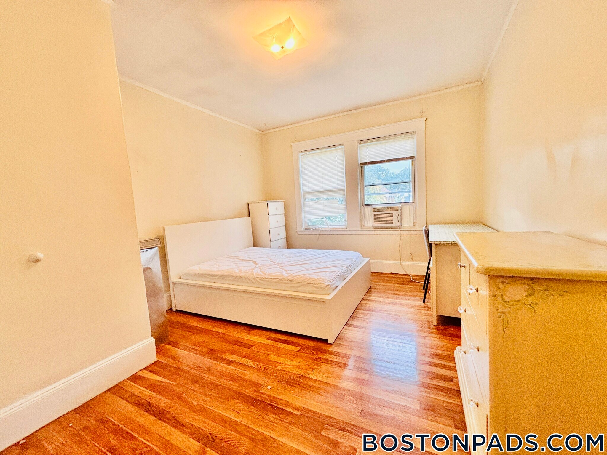 Building Photo - 38 Kirkwood Rd