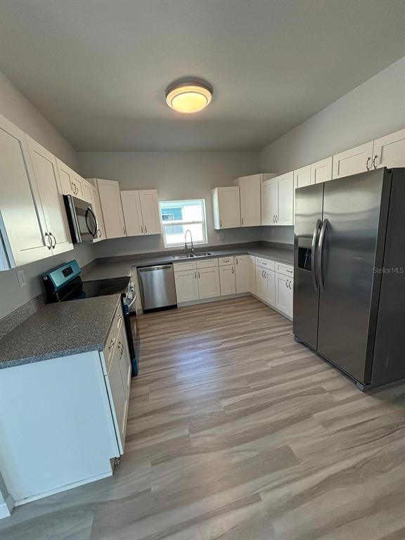 Building Photo - 1462 Las Villas Blvd