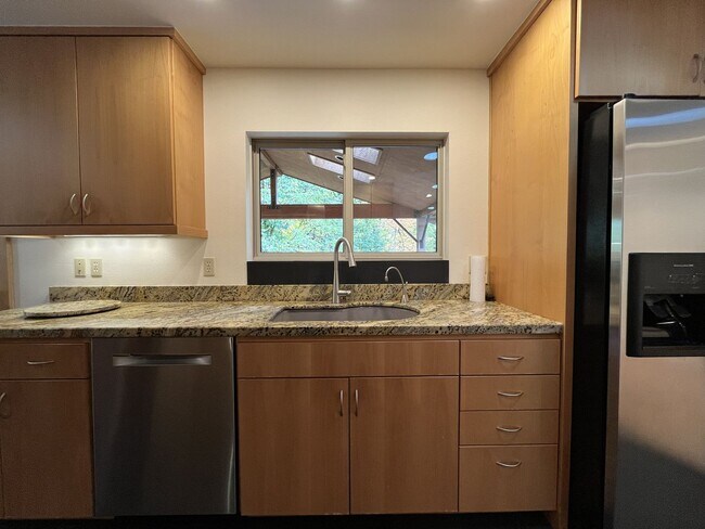 Building Photo - Charming Portland Home with Garden Oasis, ...