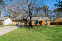Building Photo - 122 Cumberland Rd