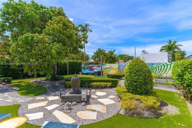 Building Photo - Northwest Flagler Terrace, Miami, FL 33125 - 2 BR 1 BA house