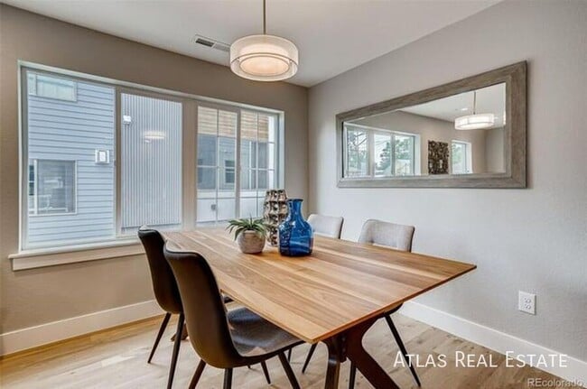 Building Photo - 88 Galapago St