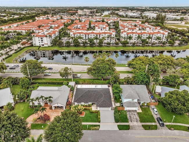 Building Photo - 630 SW 100th Terrace