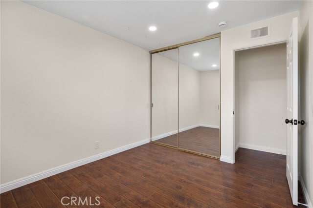 Building Photo - 1443 W Pheasant Ct