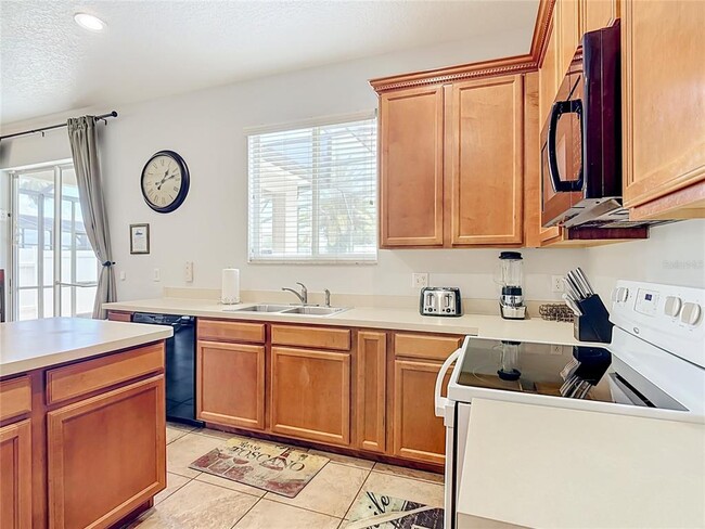 Building Photo - 228 Cassia Dr