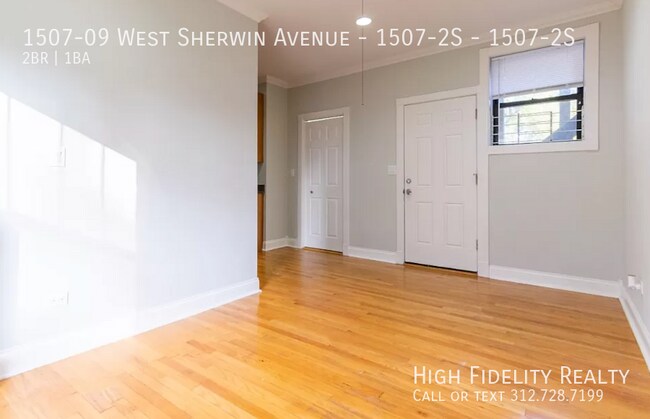 Building Photo - 1507 W Sherwin Ave
