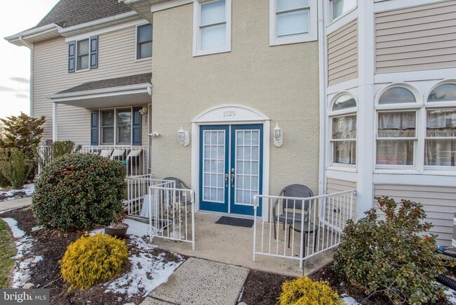 Building Photo - 1529 Margaret Ct