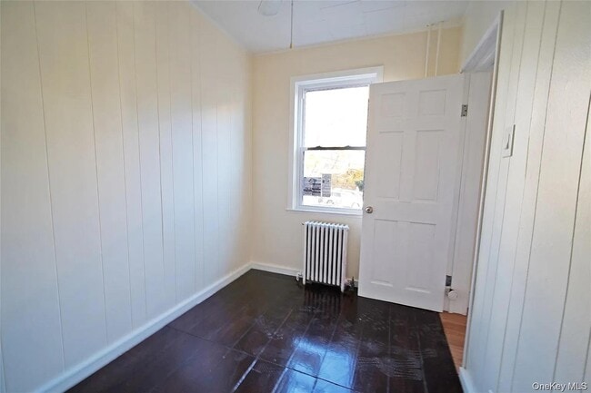 Building Photo - 45 Linden St