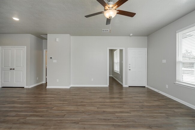 Building Photo - 1126 Trellis Pass
