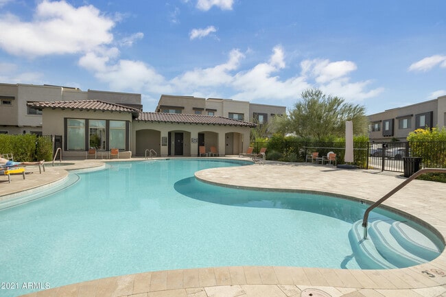 Building Photo - 7358 E Casitas Del Rio Dr