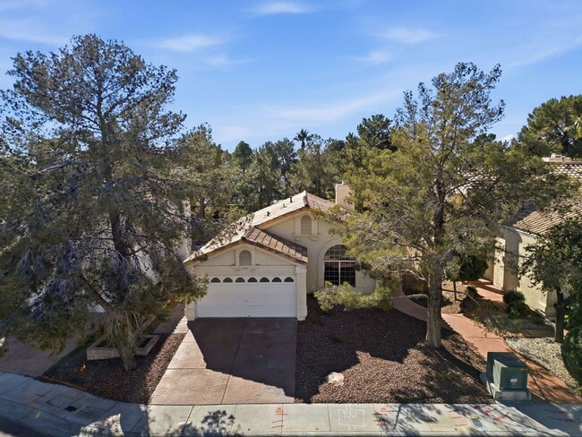 Building Photo - Updated 3-Bedroom Single-Story with 2-Car Garage