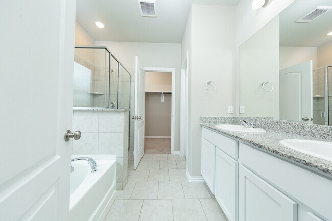 Building Photo - 31303 Palomino Ranch Path