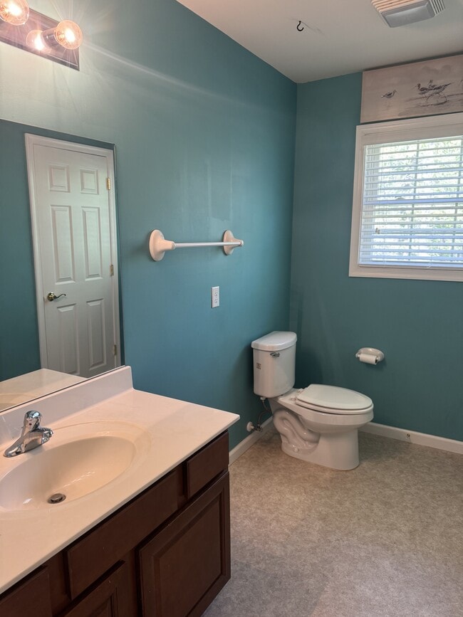 Building Photo - 4155 Captains Corridor