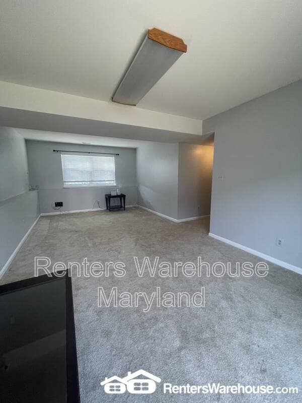 Building Photo - 9 Snug Lagoon Ct