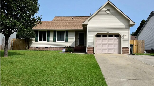 Building Photo - 5586 Arapahoe Ct