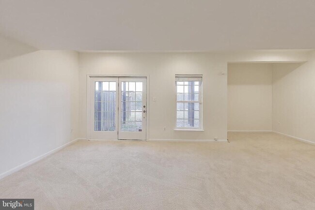 Building Photo - 42759 Locklear Terrace