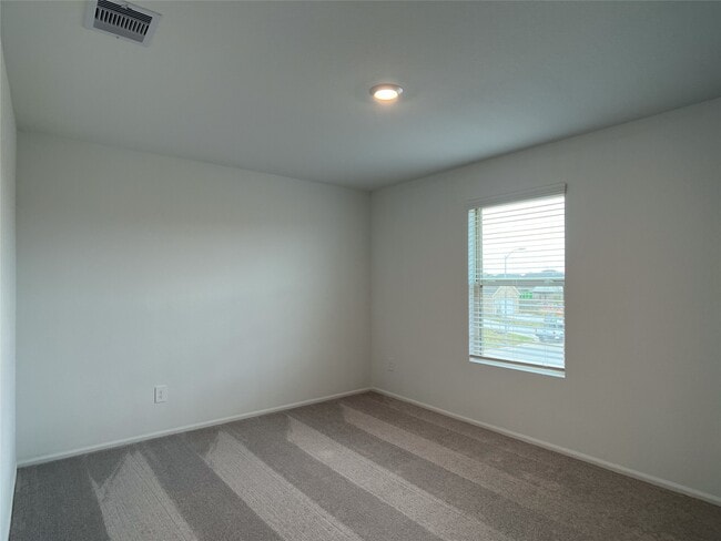 Building Photo - 24019 Steep Climb Dr