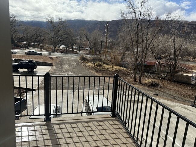 Building Photo - 157 E 300 S