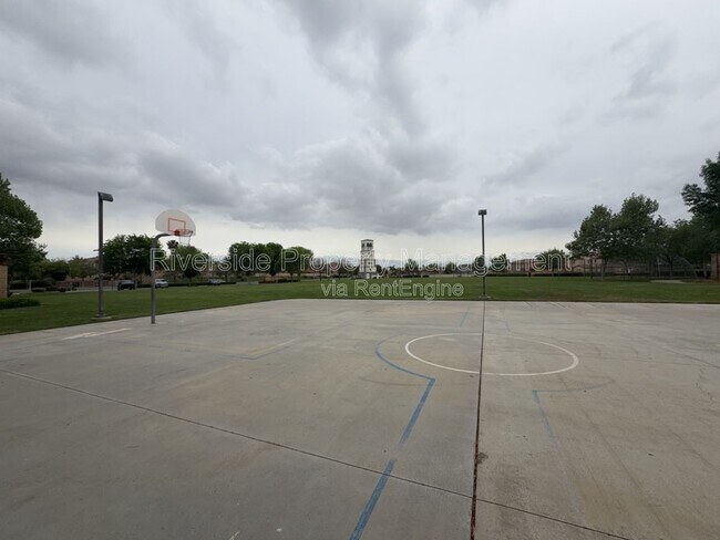 Building Photo - 3882 Strand Way