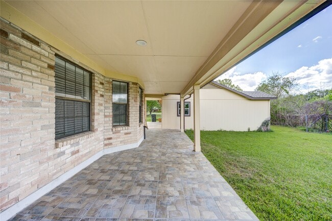 Building Photo - 7109 Kari Ln