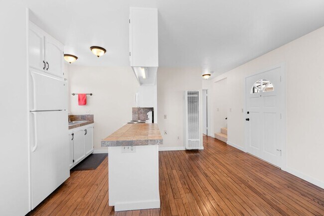 Building Photo - 3506 28th St
