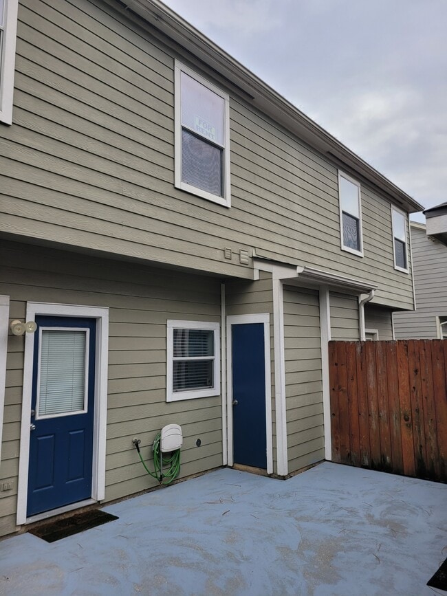 Building Photo - 23619 Twisting Falls Drive