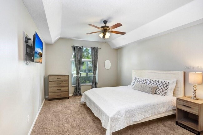 Building Photo - 16906 Equestrian Trail