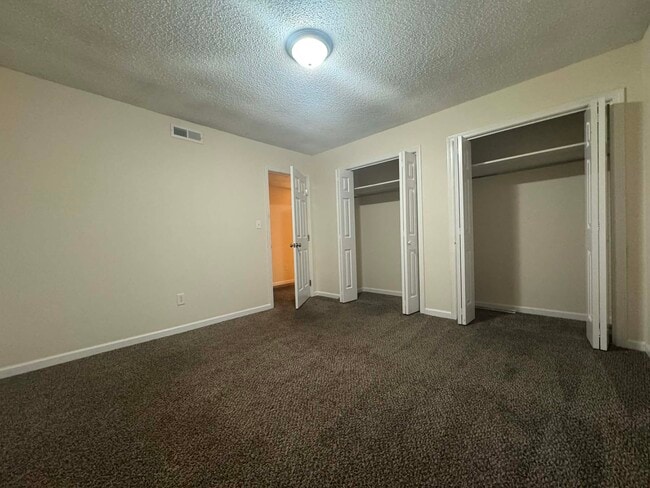 Building Photo - 1712 McGregor Ct